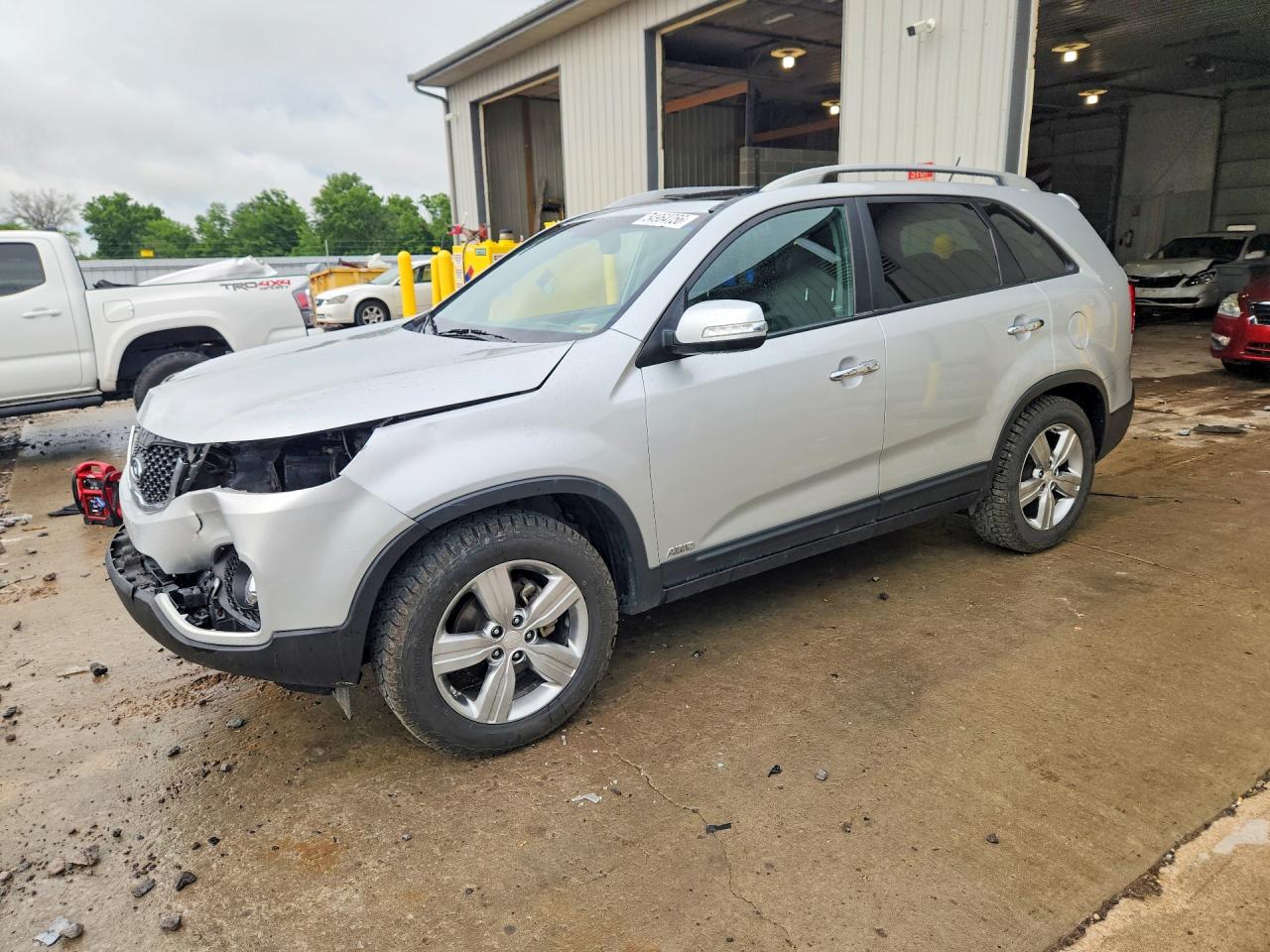 2013 KIA SORENTO