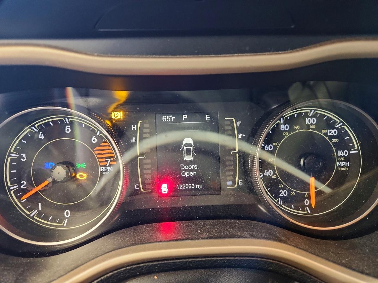 2018 JEEP CHEROKEE LATITUDE photo 25