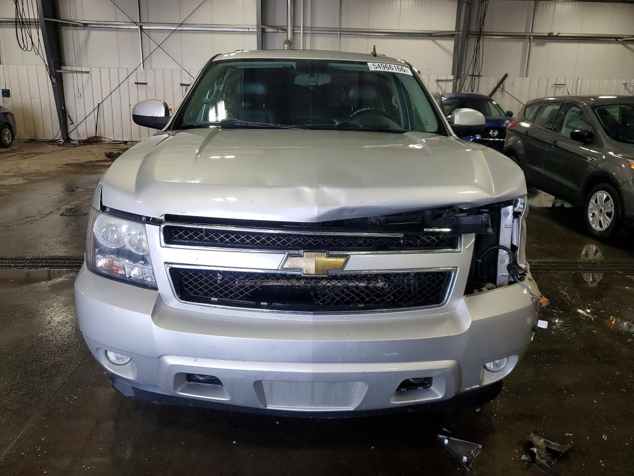 2011 CHEVROLET SUBURBAN K1500 LT photo 13