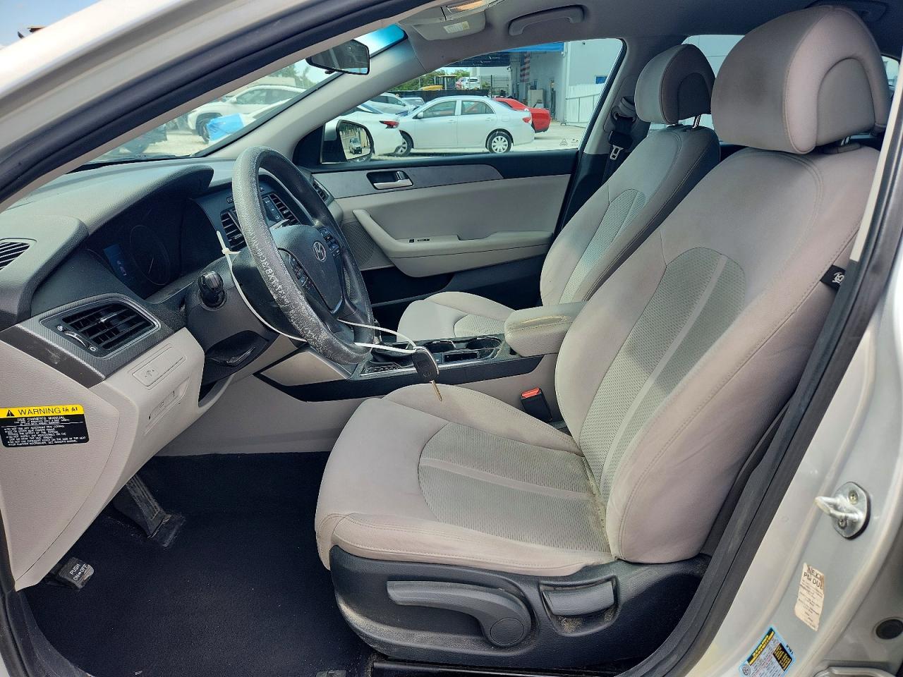 2017 HYUNDAI SONATA SE photo 19