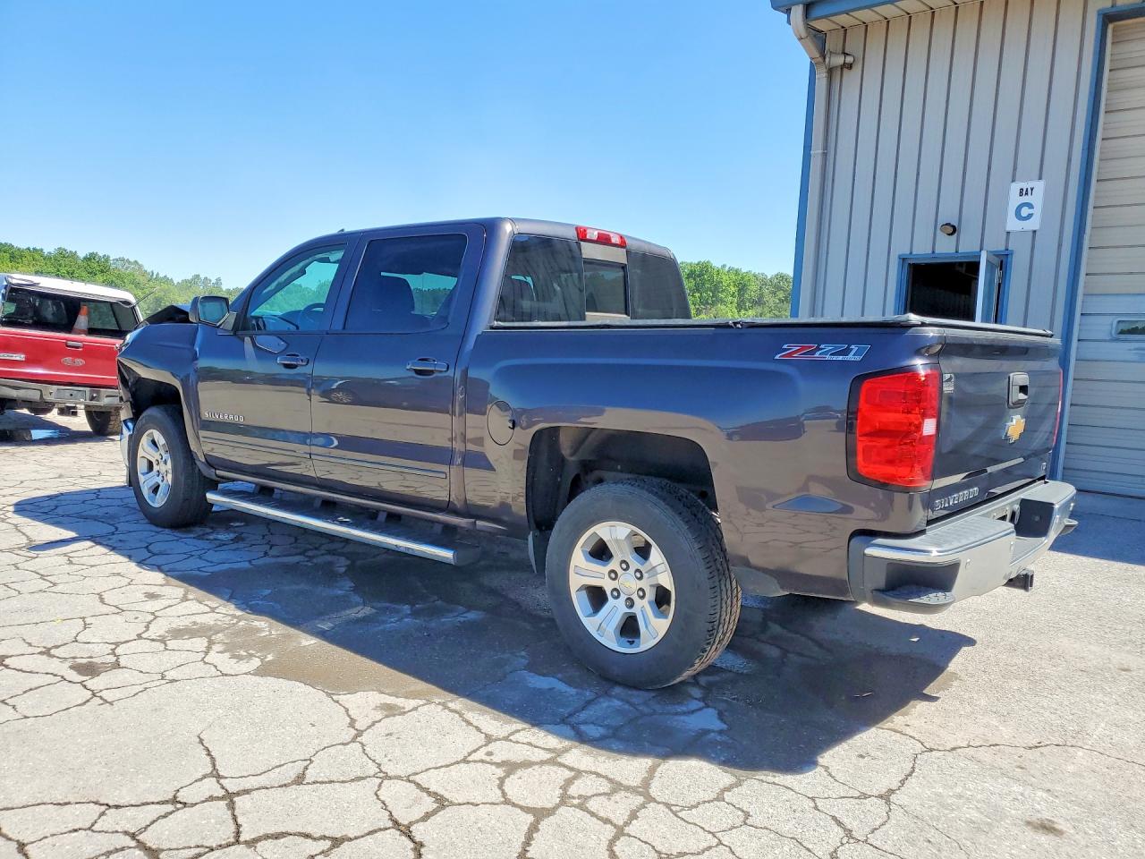 2015 CHEVROLET SILVERADO K1500 LT photo 4