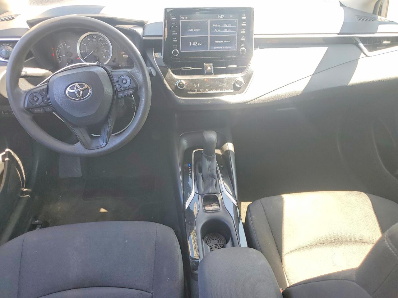 2020 TOYOTA COROLLA LE photo 8