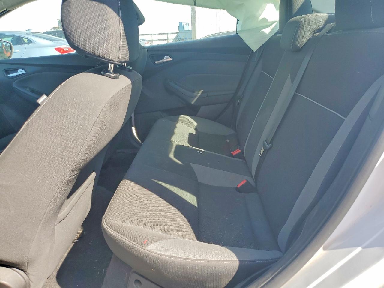 2013 FORD FOCUS SE photo 19