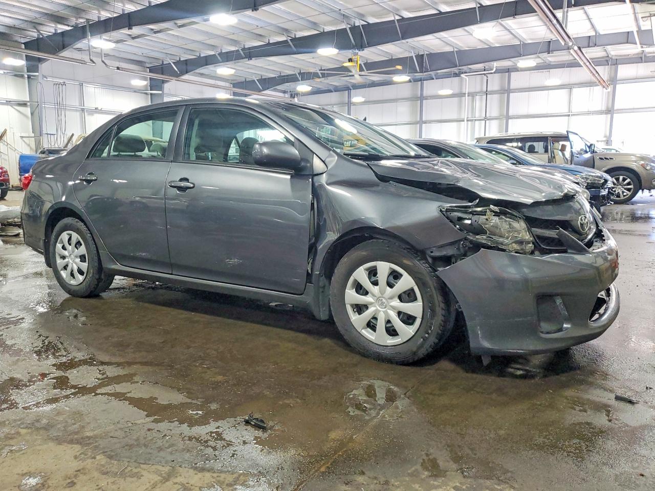 2011 TOYOTA COROLLA LE photo 4
