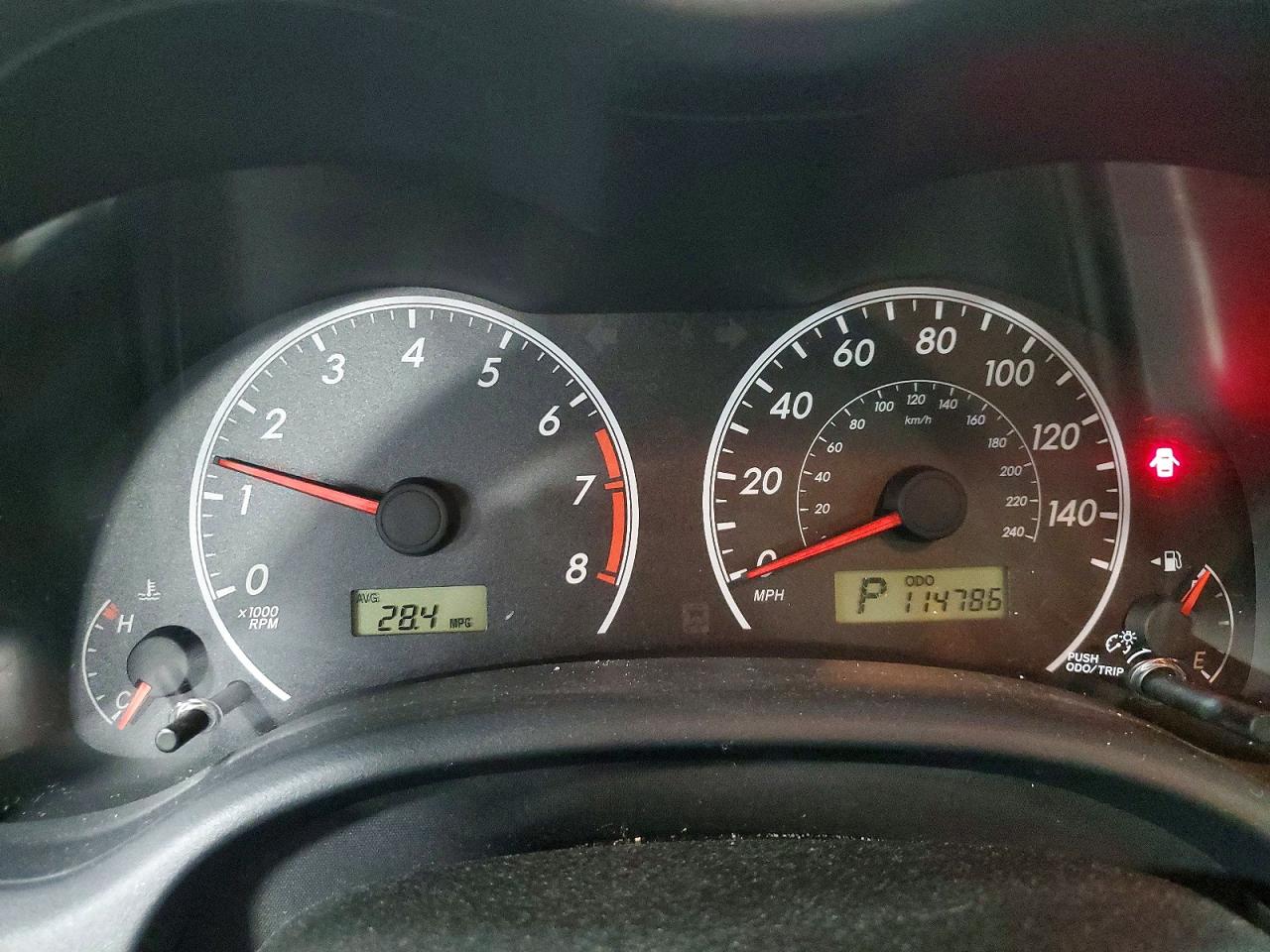 2011 TOYOTA COROLLA LE photo 9