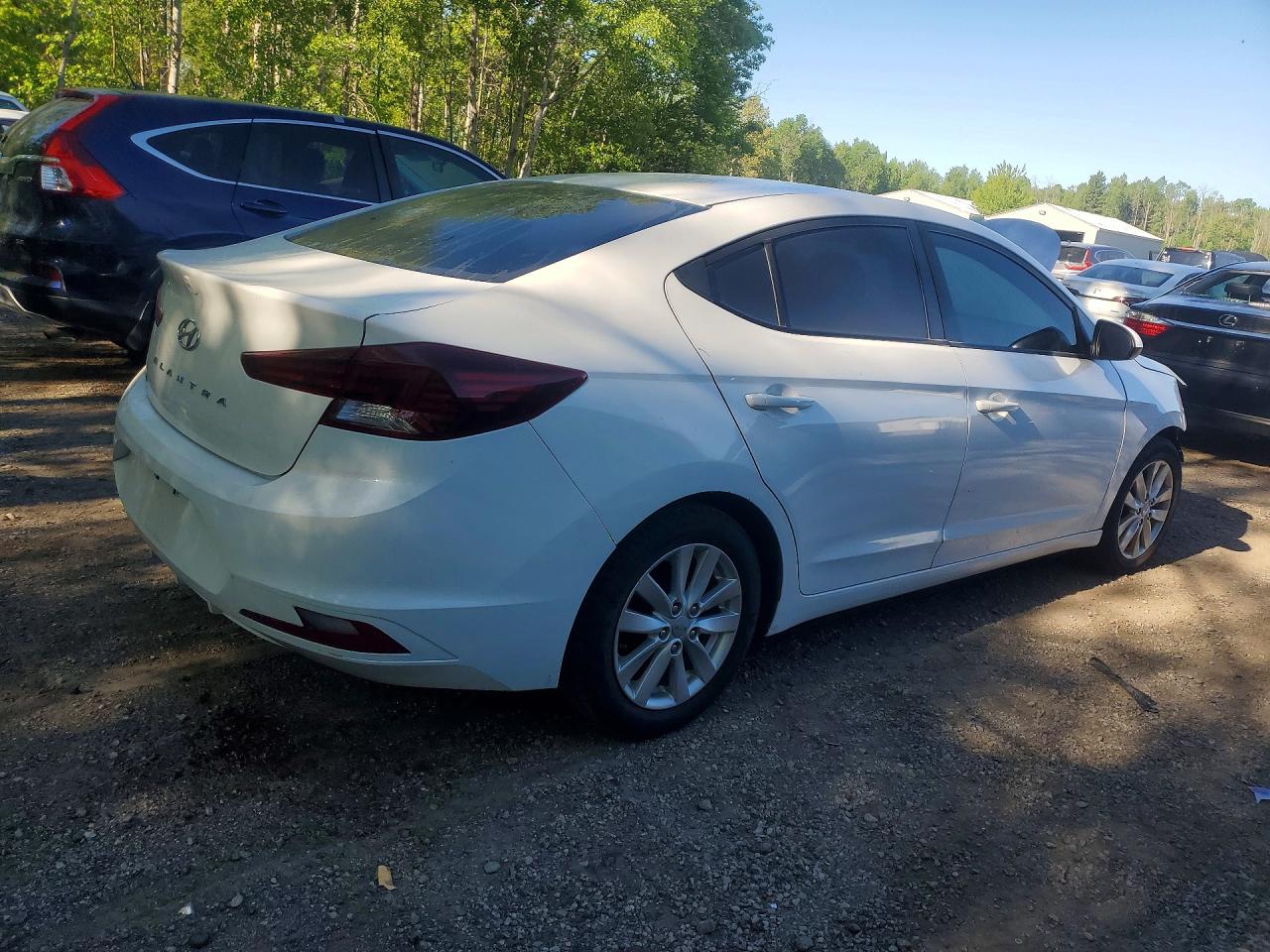 2020 HYUNDAI ELANTRA SE photo 3