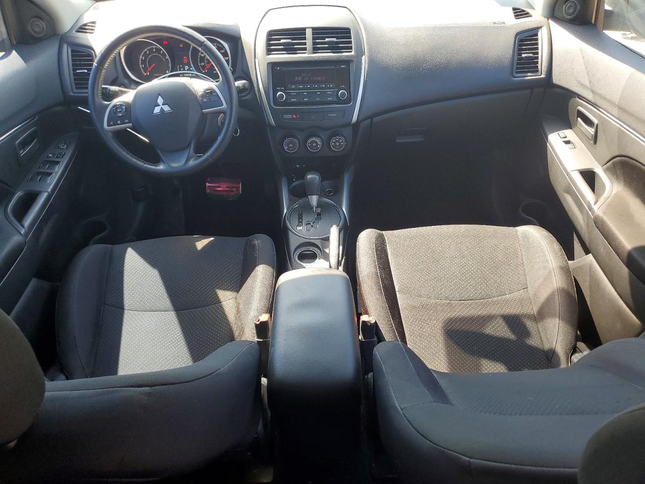 2014 MITSUBISHI OUTLANDER SPORT ES photo 8