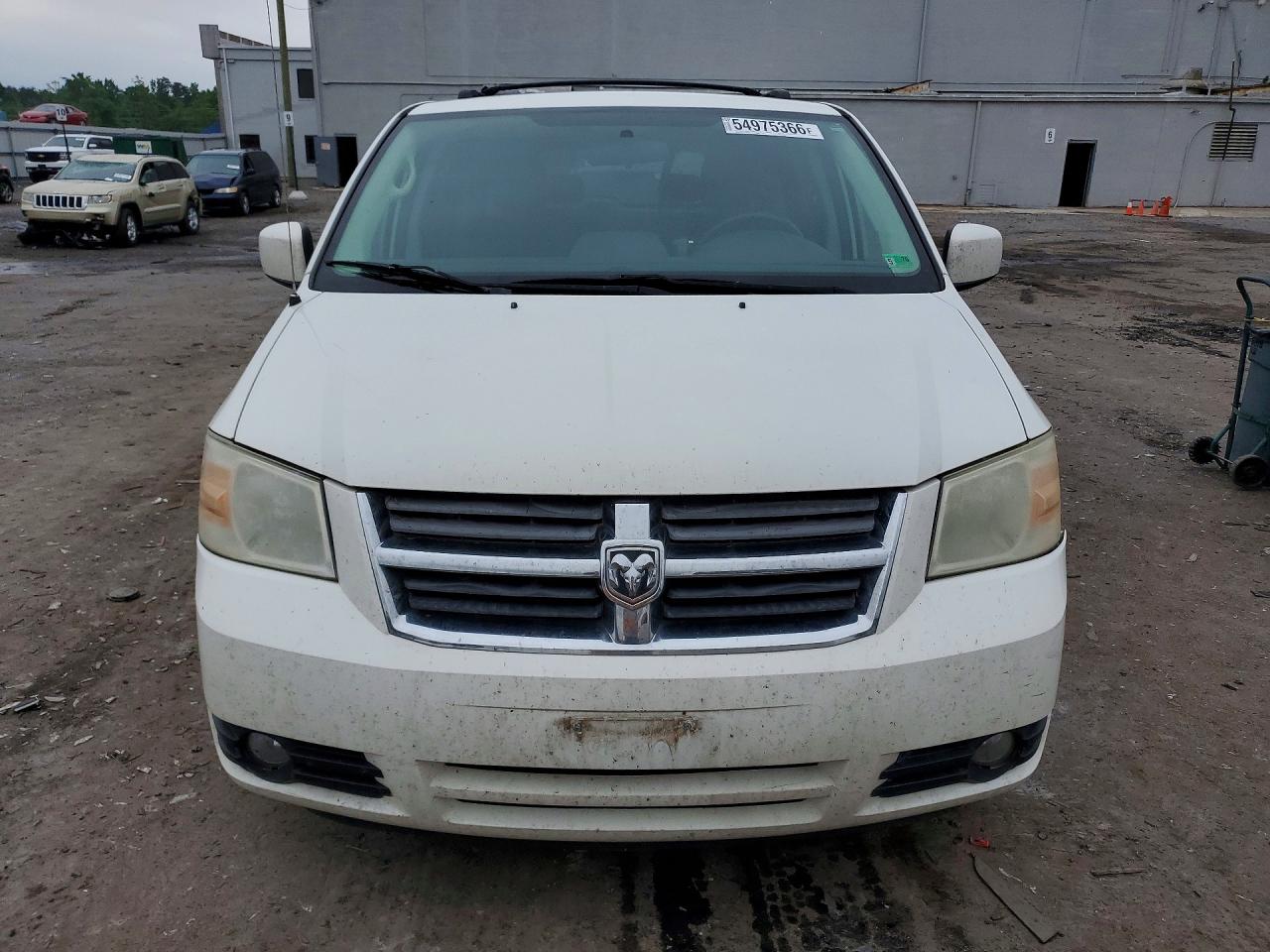 2010 DODGE GRAND CARAVAN SXT photo 9