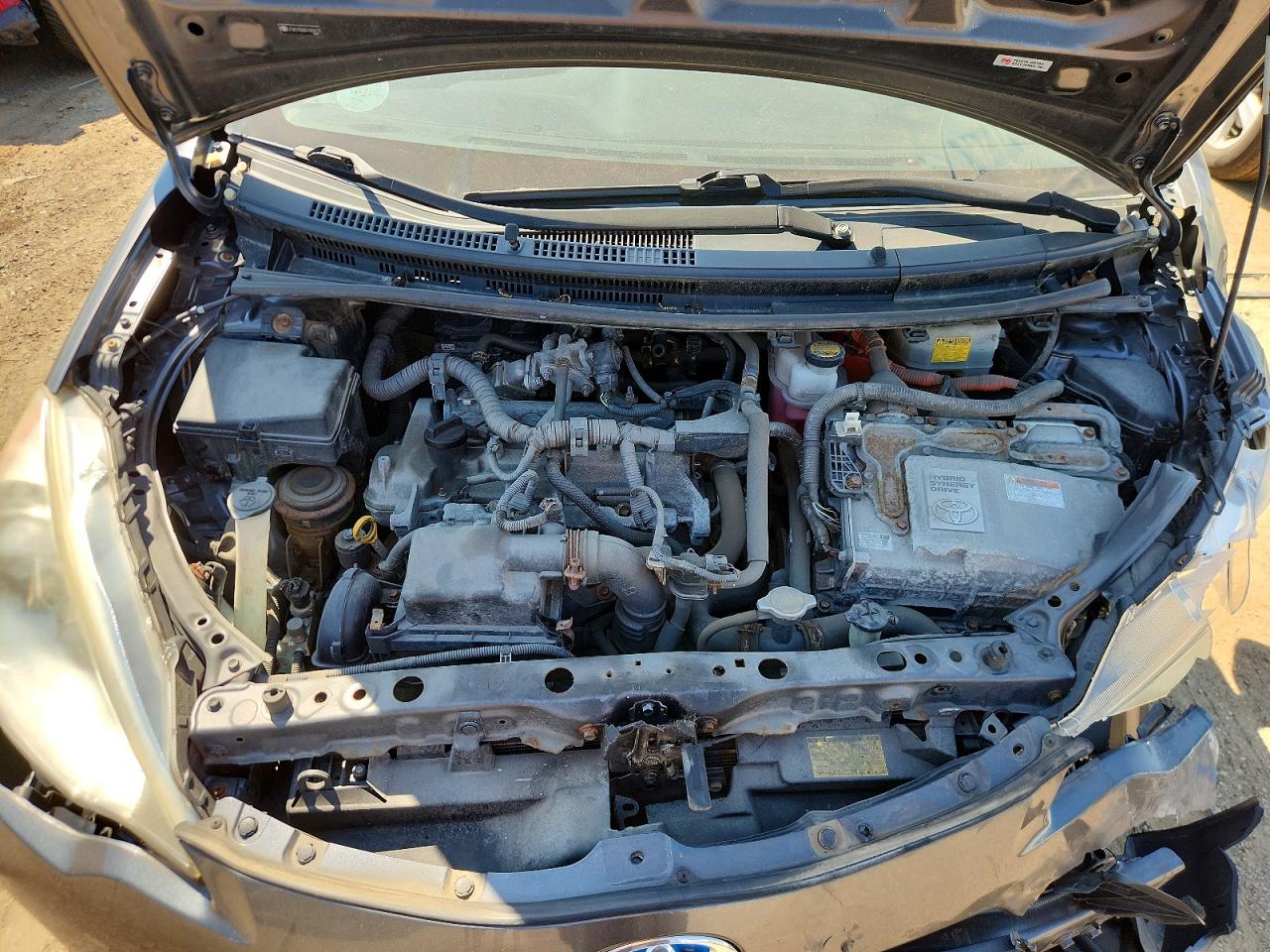 2013 TOYOTA PRIUS C ONE photo 21