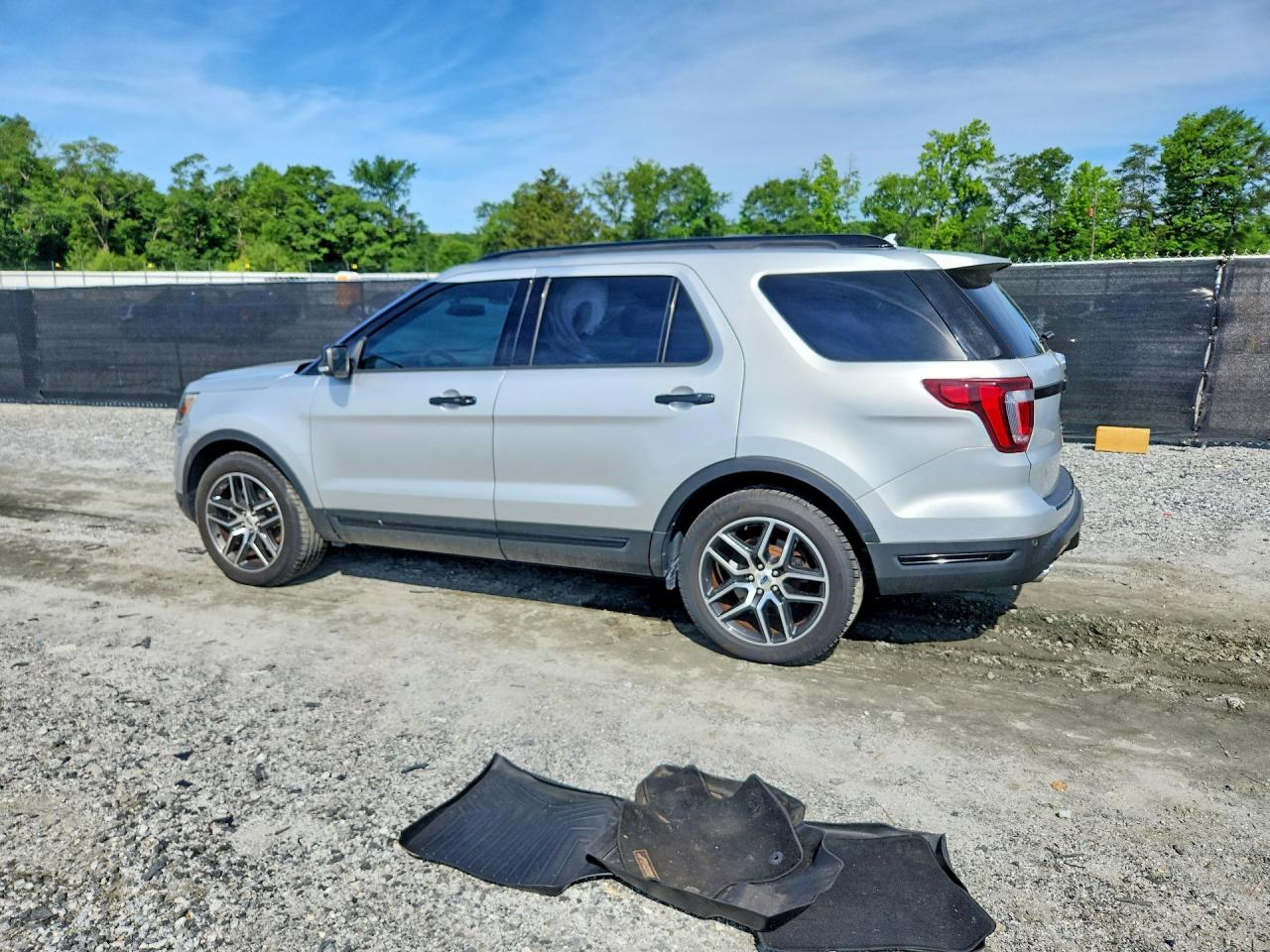 2018 FORD EXPLORER SPORT photo 3