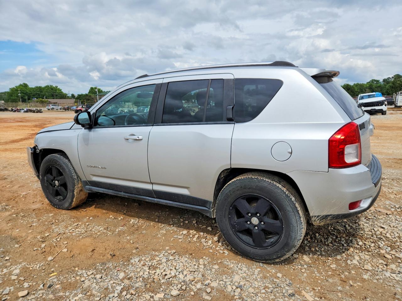 2012 JEEP COMPASS photo 3