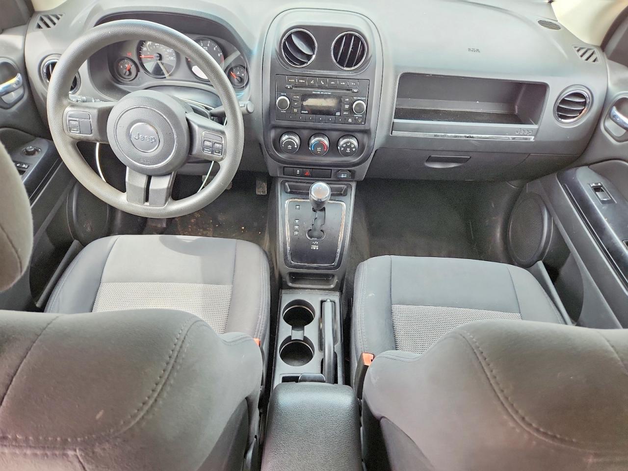 2012 JEEP COMPASS photo 15