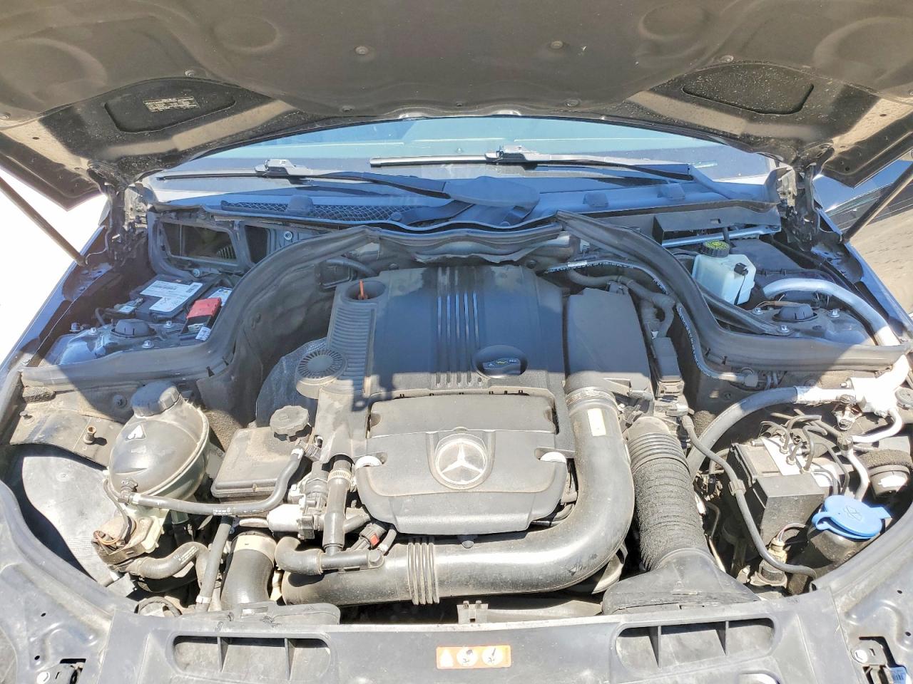 2014 MERCEDES-BENZ C 250 photo 21
