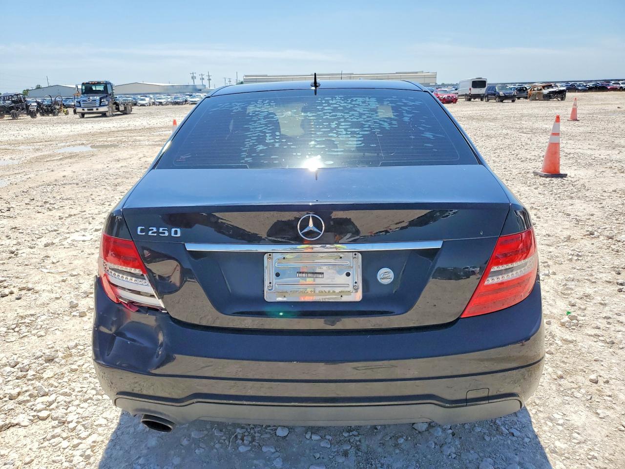 2014 MERCEDES-BENZ C 250 photo 11