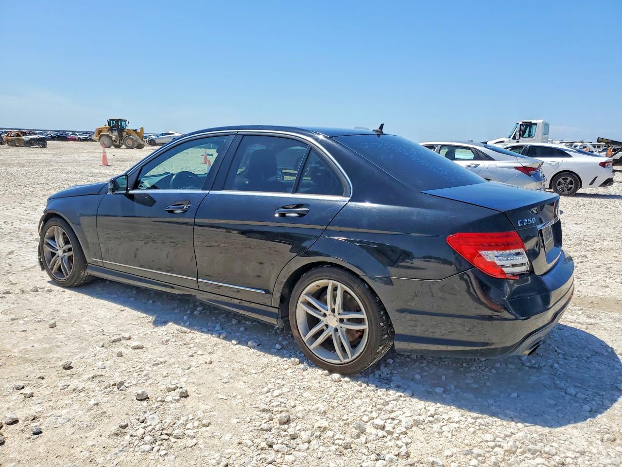 2014 MERCEDES-BENZ C 250 photo 3