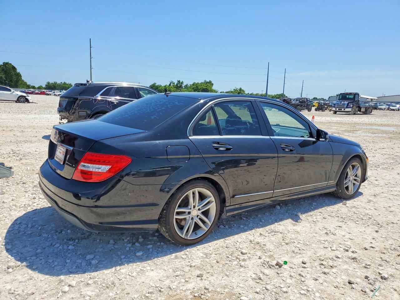 2014 MERCEDES-BENZ C 250 photo 5