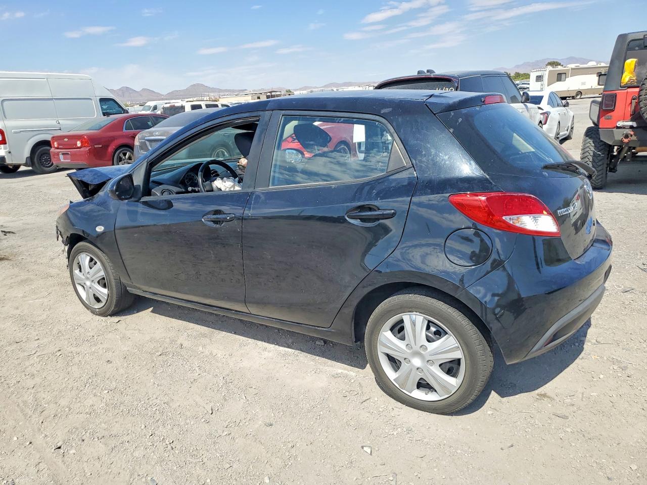 2014 MAZDA MAZDA2 SPORT photo 3