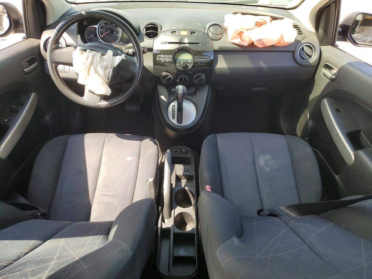 2014 MAZDA MAZDA2 SPORT photo 15