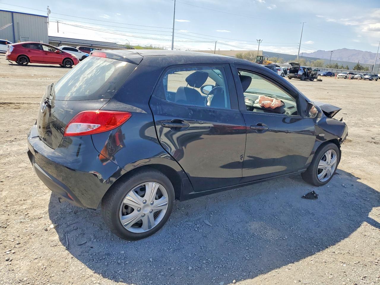 2014 MAZDA MAZDA2 SPORT photo 5