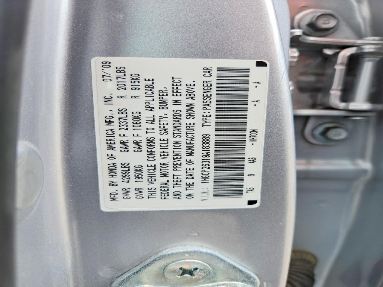 2009 HONDA ACCORD LX photo 12