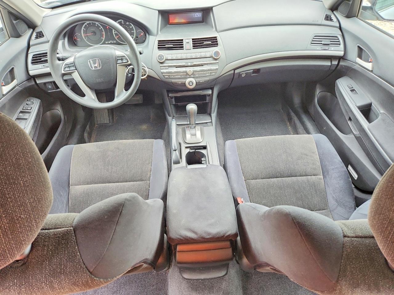 2009 HONDA ACCORD LX photo 8