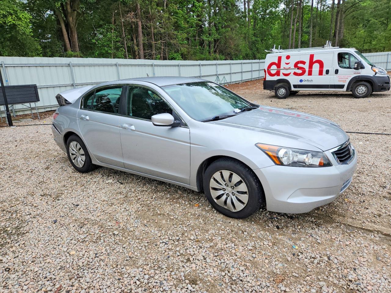 2009 HONDA ACCORD LX photo 4
