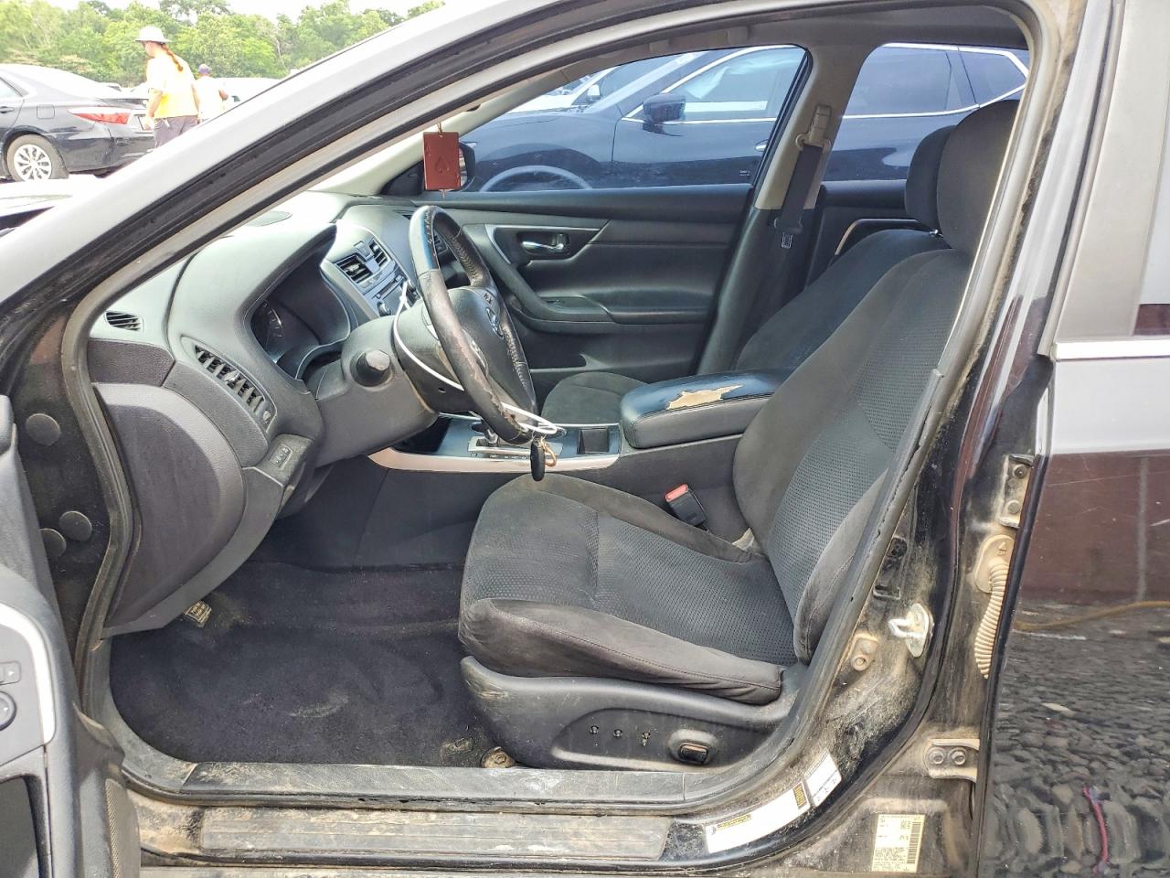 2015 NISSAN ALTIMA 2.5 SV photo 13