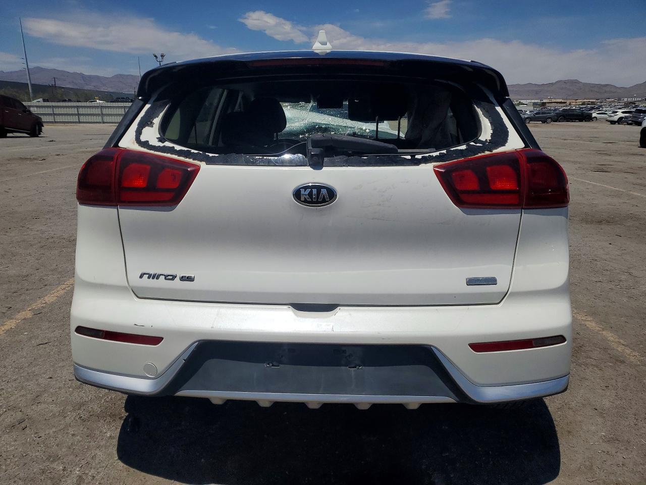 2019 KIA NIRO FE photo 11