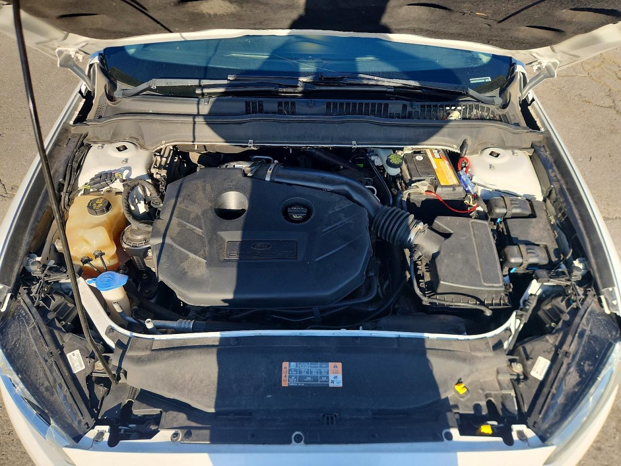 2016 FORD FUSION SE photo 11