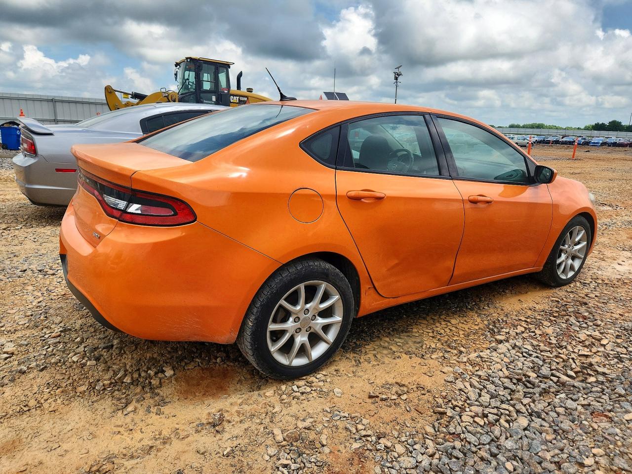 2013 DODGE DART photo 3
