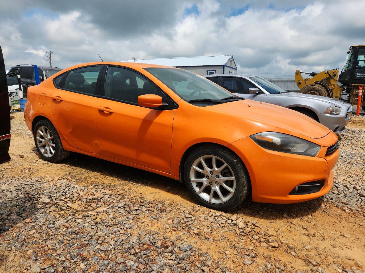 2013 DODGE DART photo 4