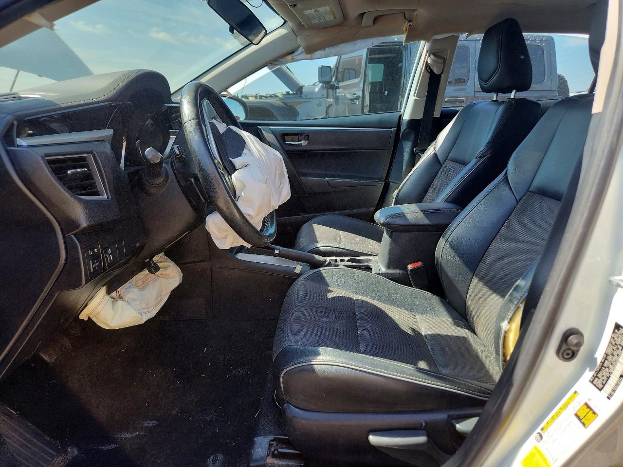 2016 TOYOTA COROLLA S PLUS photo 13