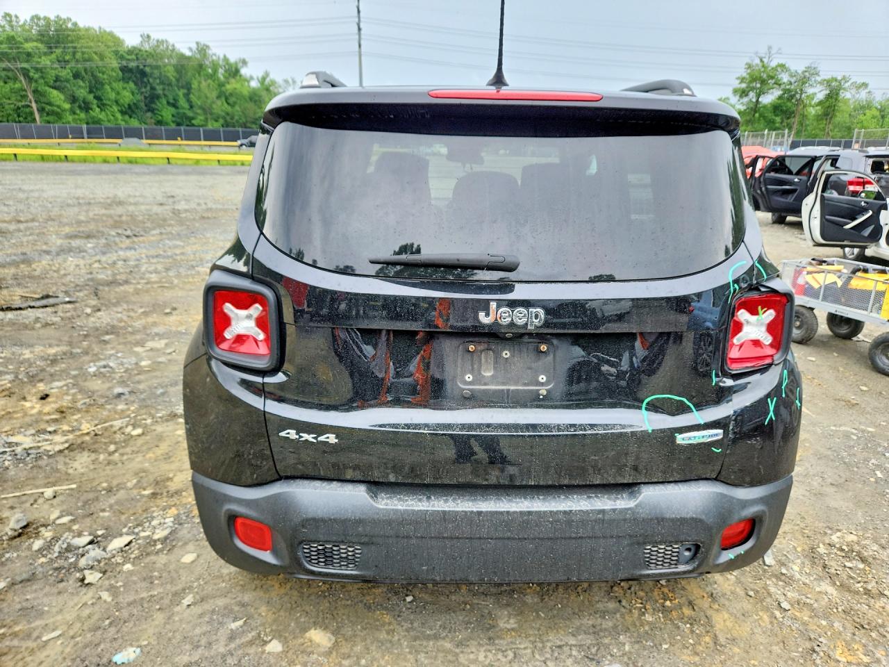 2017 JEEP RENEGADE LATITUDE photo 6
