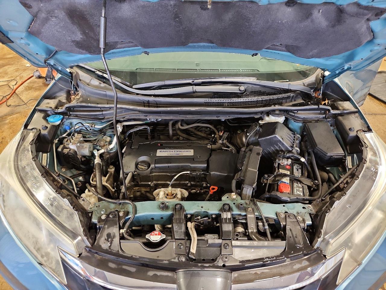 2015 HONDA CR-V LX photo 23