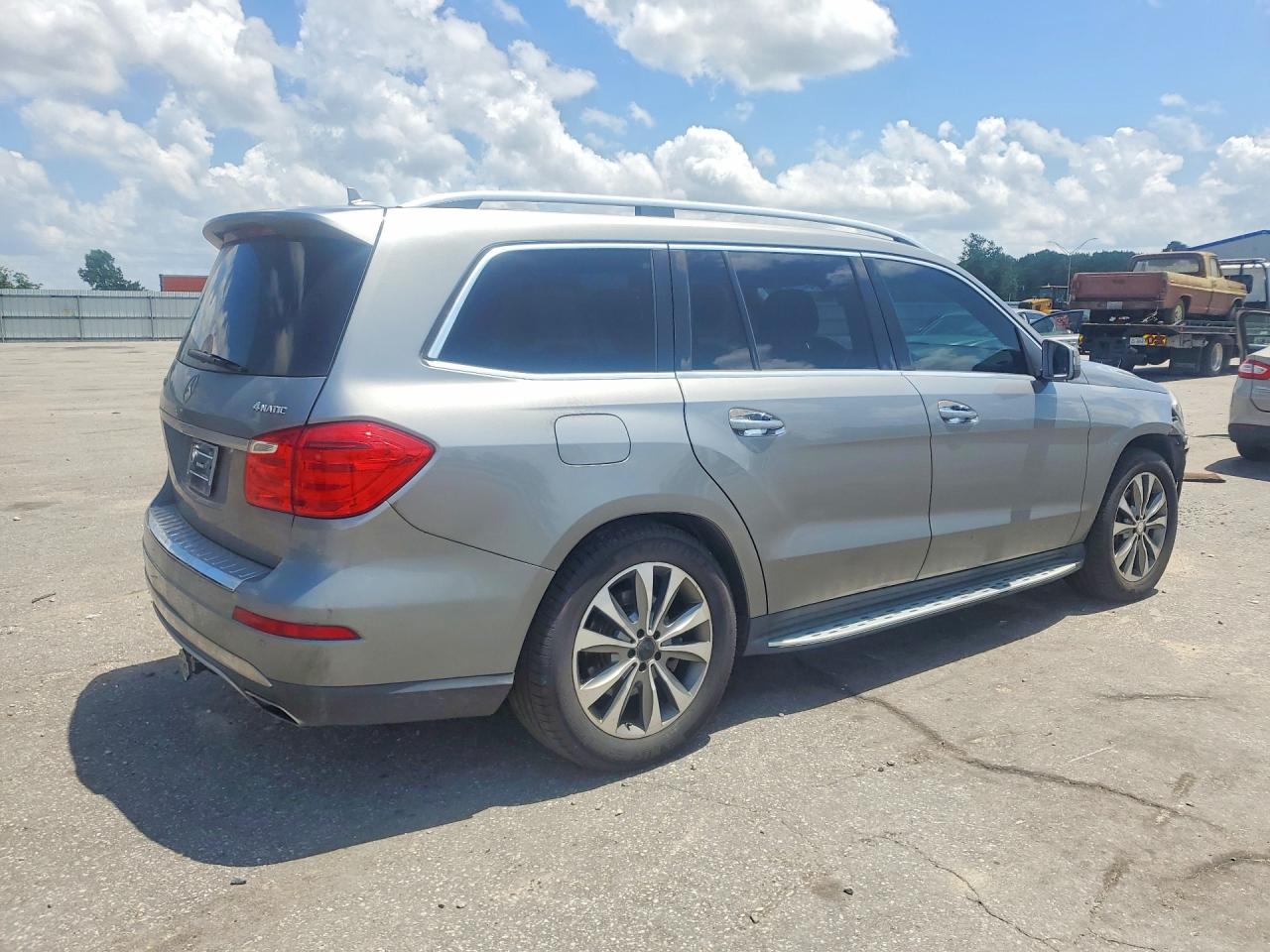 2015 MERCEDES-BENZ GL 450 4MATIC photo 3