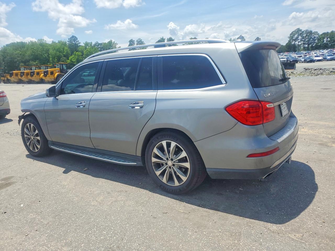 2015 MERCEDES-BENZ GL 450 4MATIC photo 2