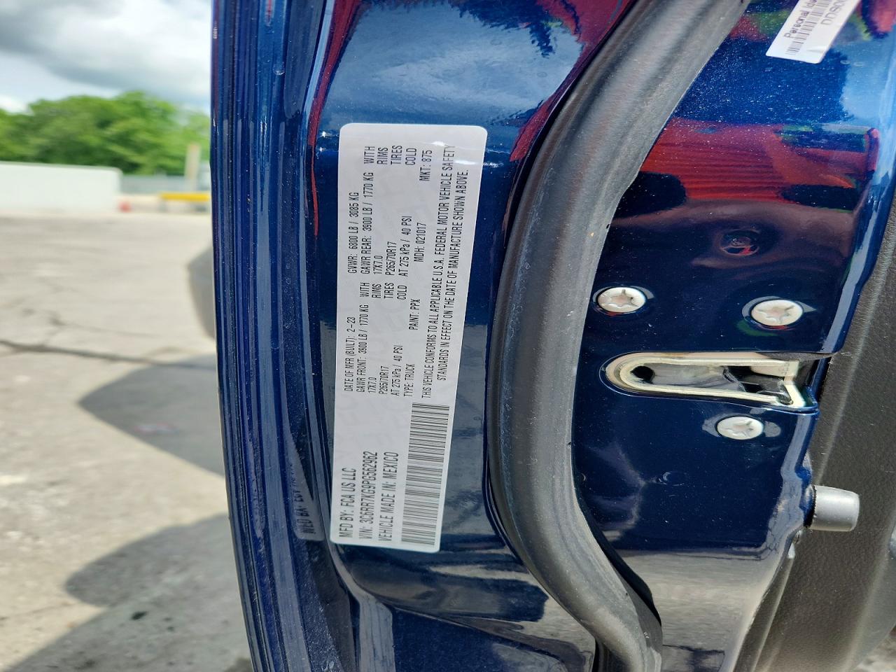 2023 RAM 1500 CLASSIC TRADESMAN photo 34