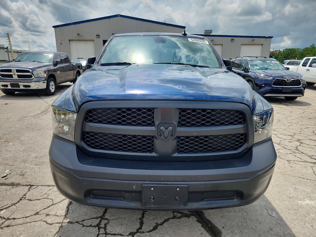 2023 RAM 1500 CLASSIC TRADESMAN photo 13