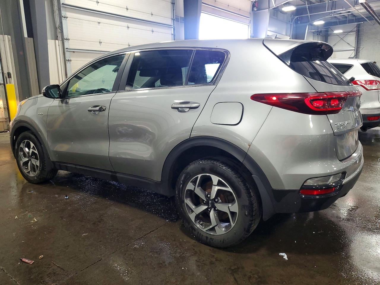2020 KIA SPORTAGE LX photo 3