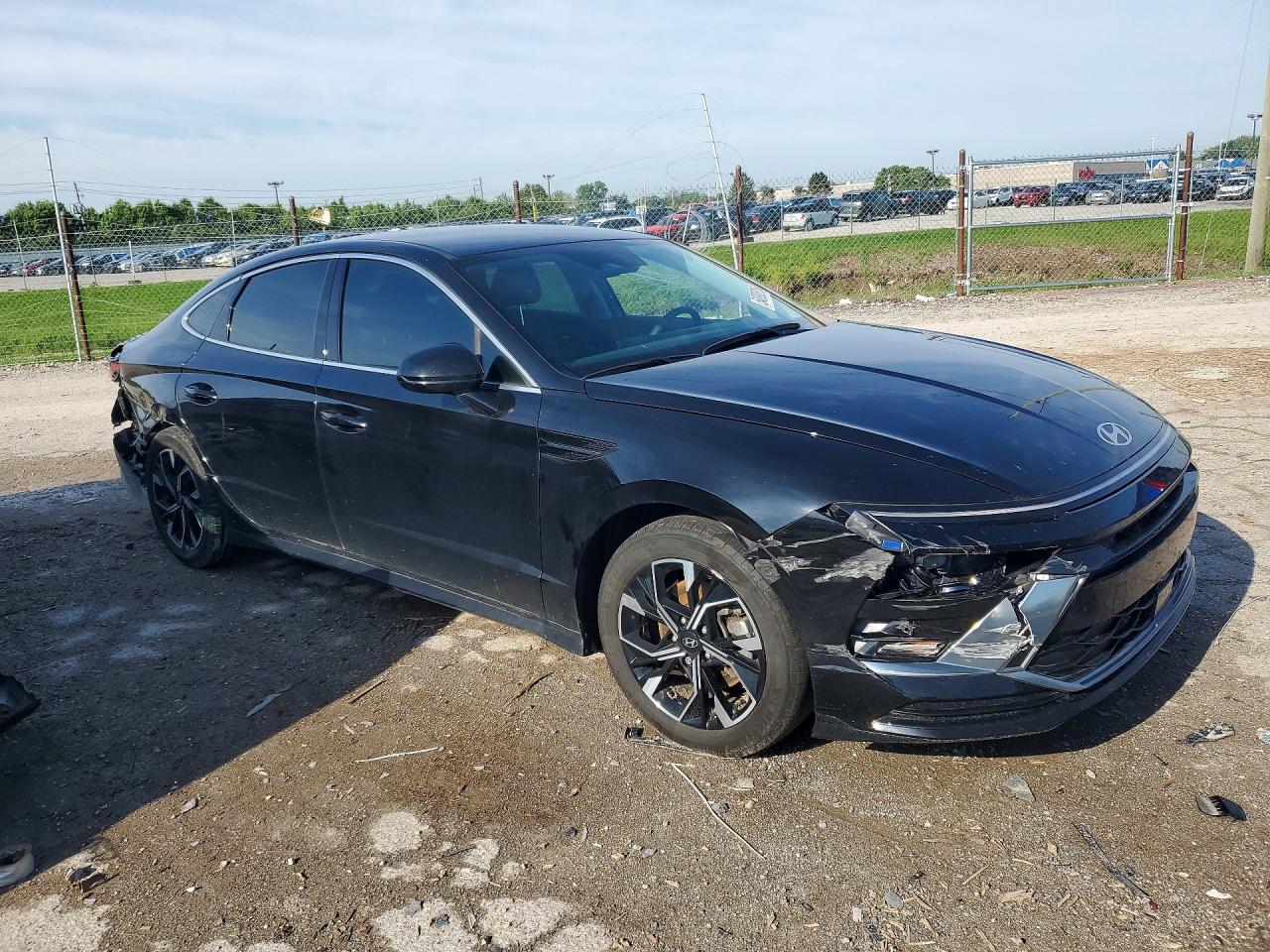 2024 HYUNDAI SONATA SEL photo 10