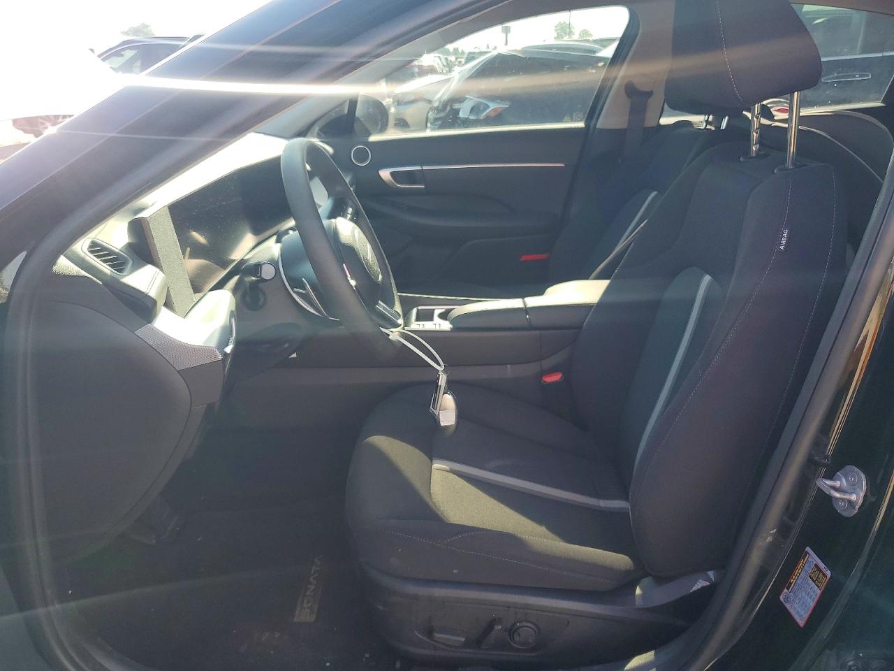 2024 HYUNDAI SONATA SEL photo 19