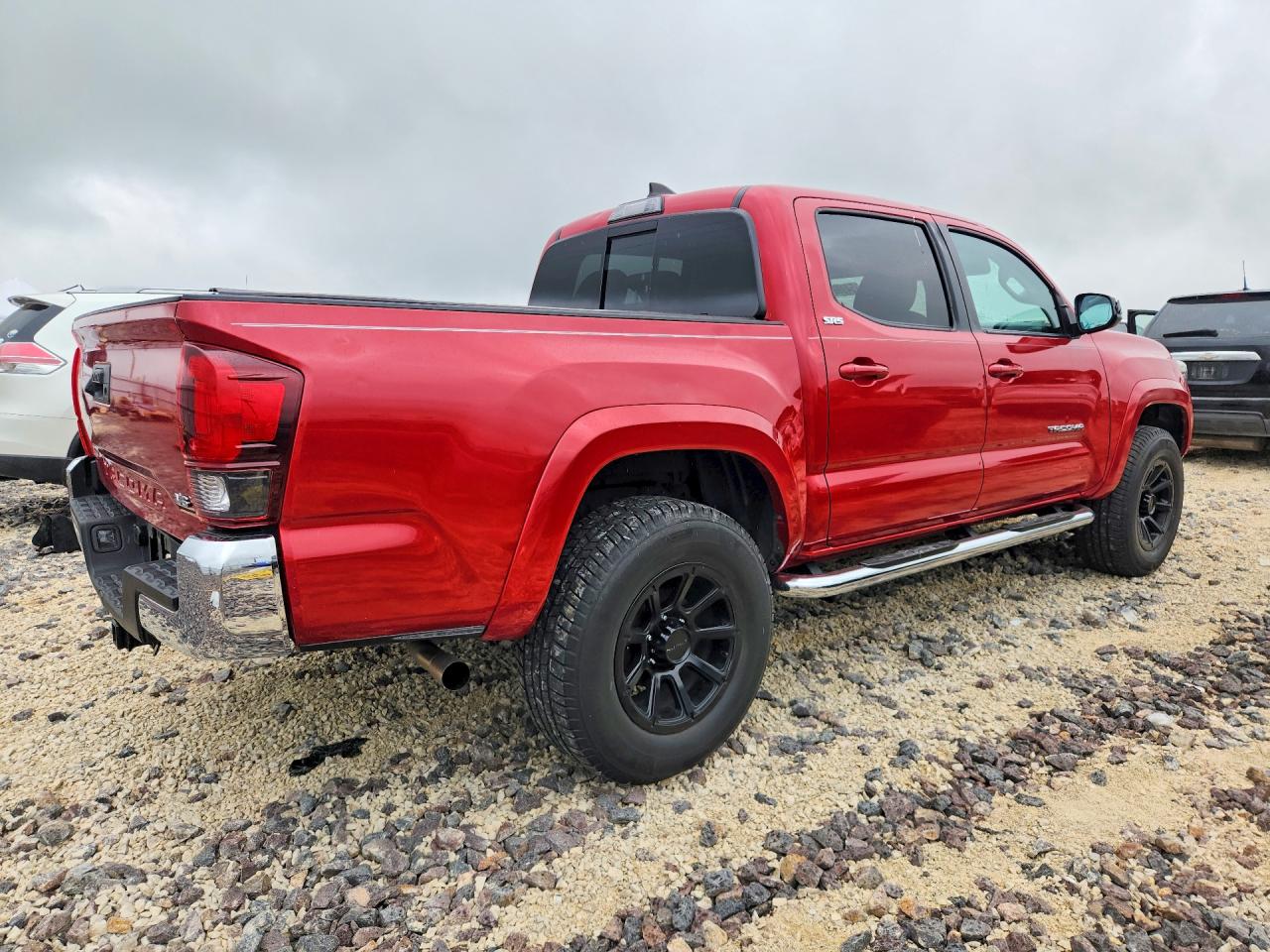 2019 TOYOTA TACOMA SR5 V6 photo 5