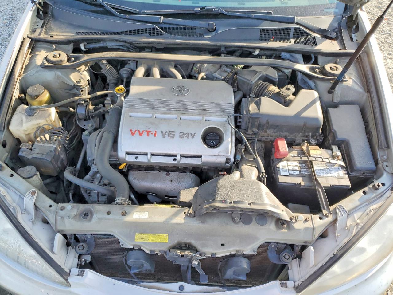 2005 TOYOTA CAMRY XLE V6 photo 21