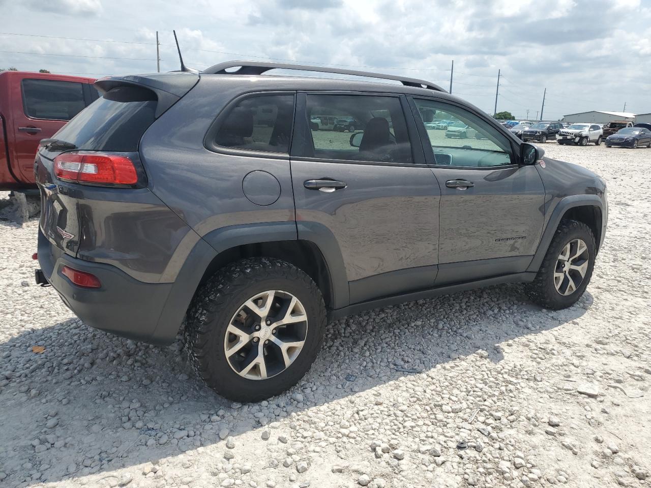 2018 JEEP CHEROKEE TRAILHAWK photo 3