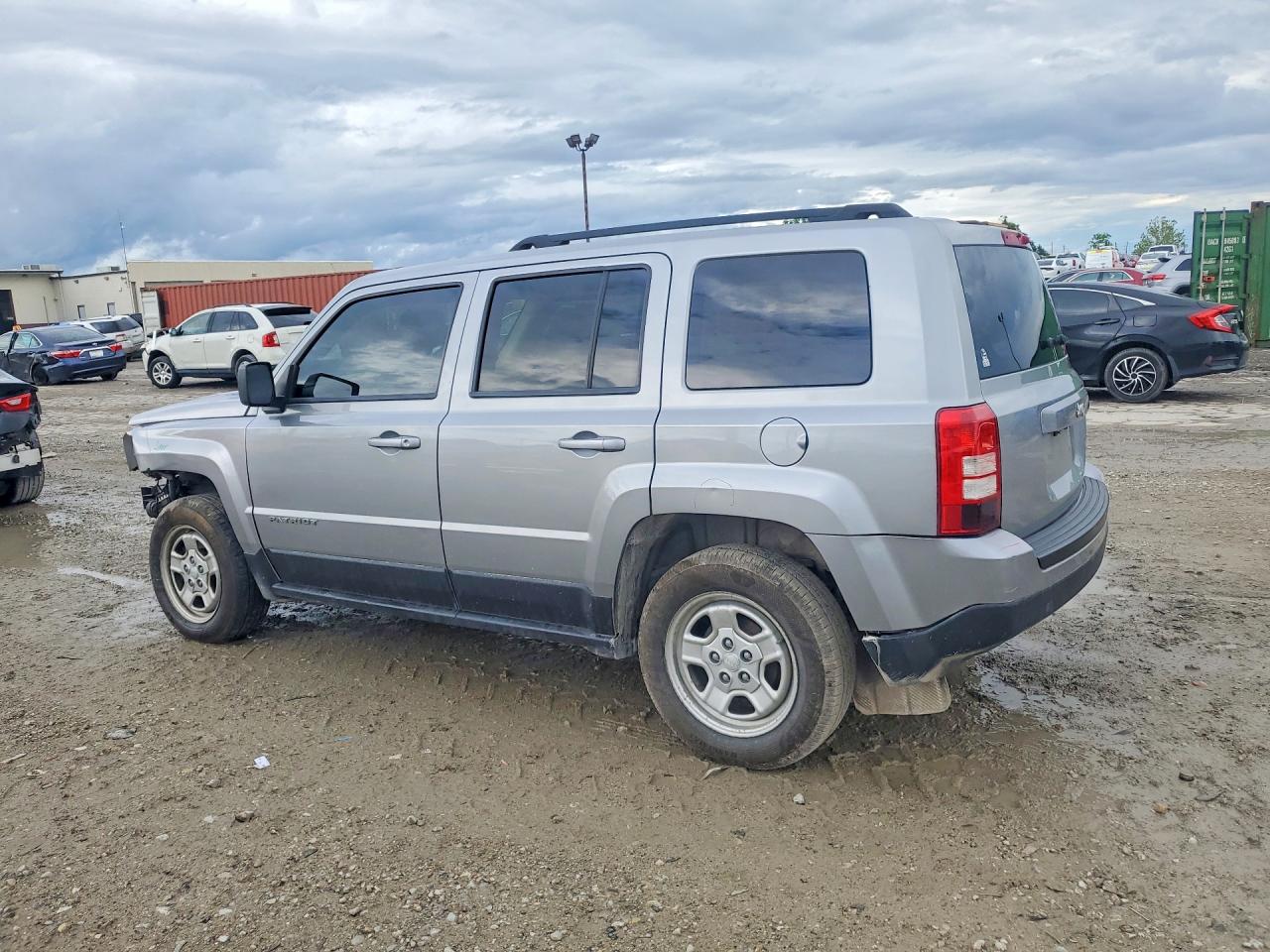 2015 JEEP PATRIOT SPORT photo 2