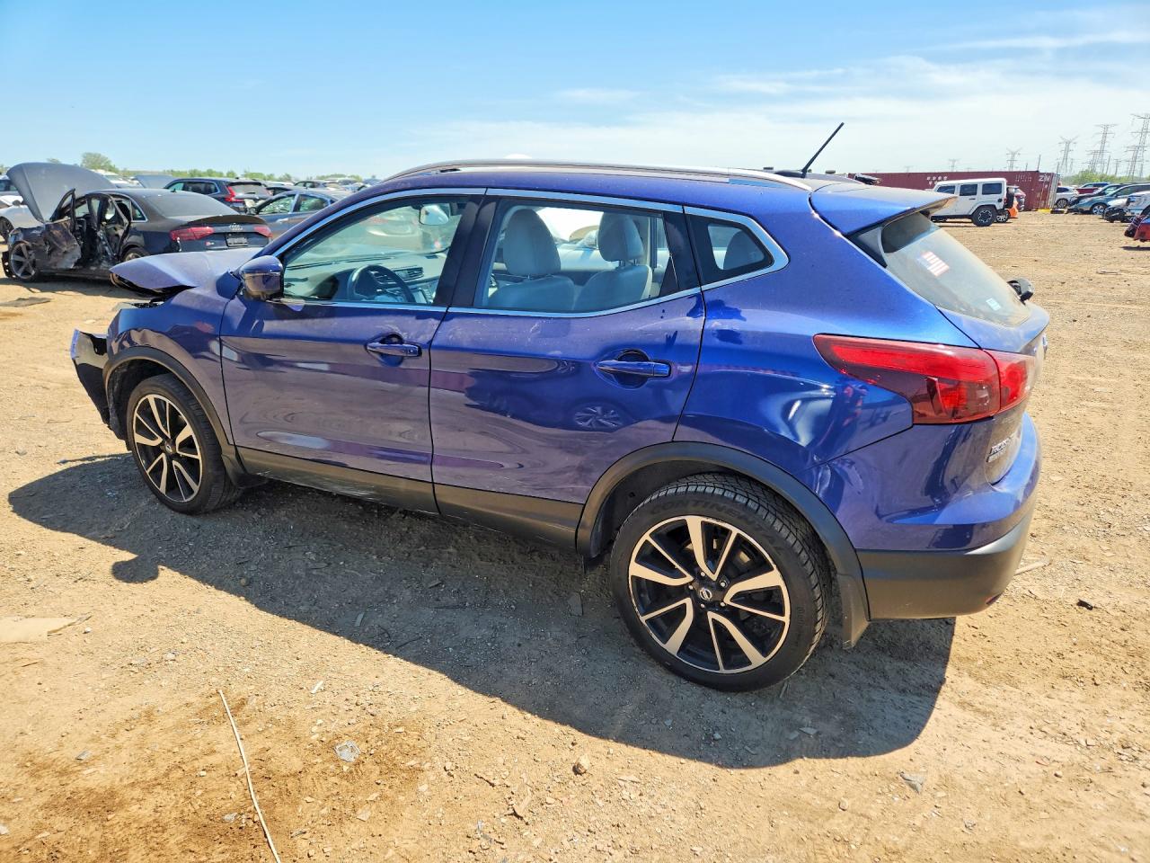 2018 NISSAN ROGUE SPORT S photo 3