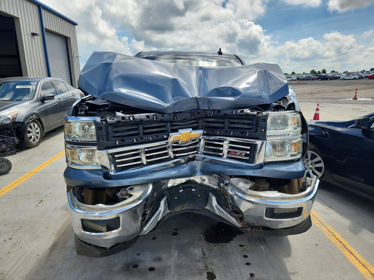 2015 CHEVROLET SILVERADO K1500 LT photo 9