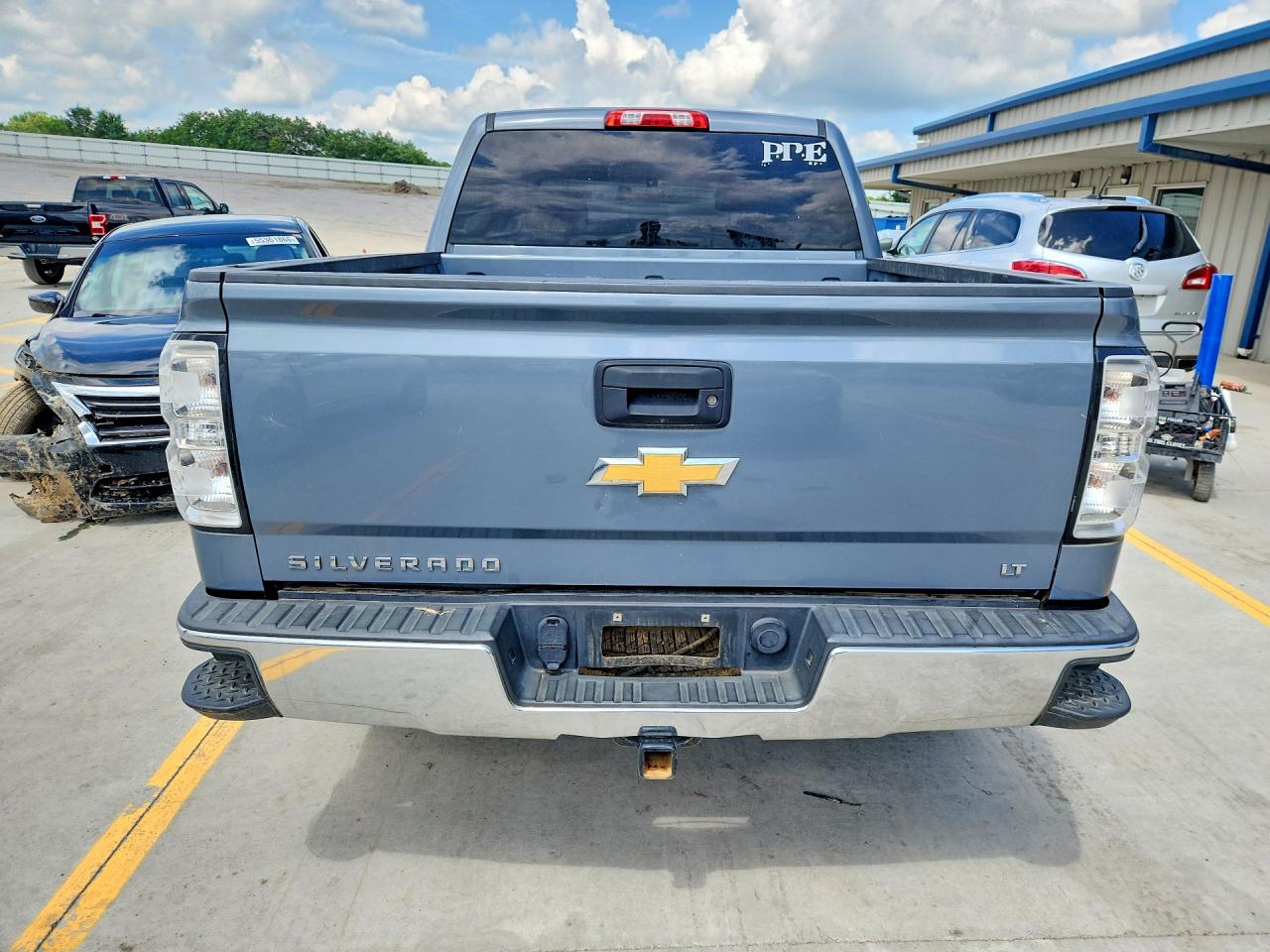 2015 CHEVROLET SILVERADO K1500 LT photo 11