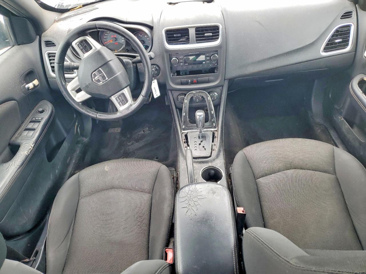2013 DODGE AVENGER SXT photo 15