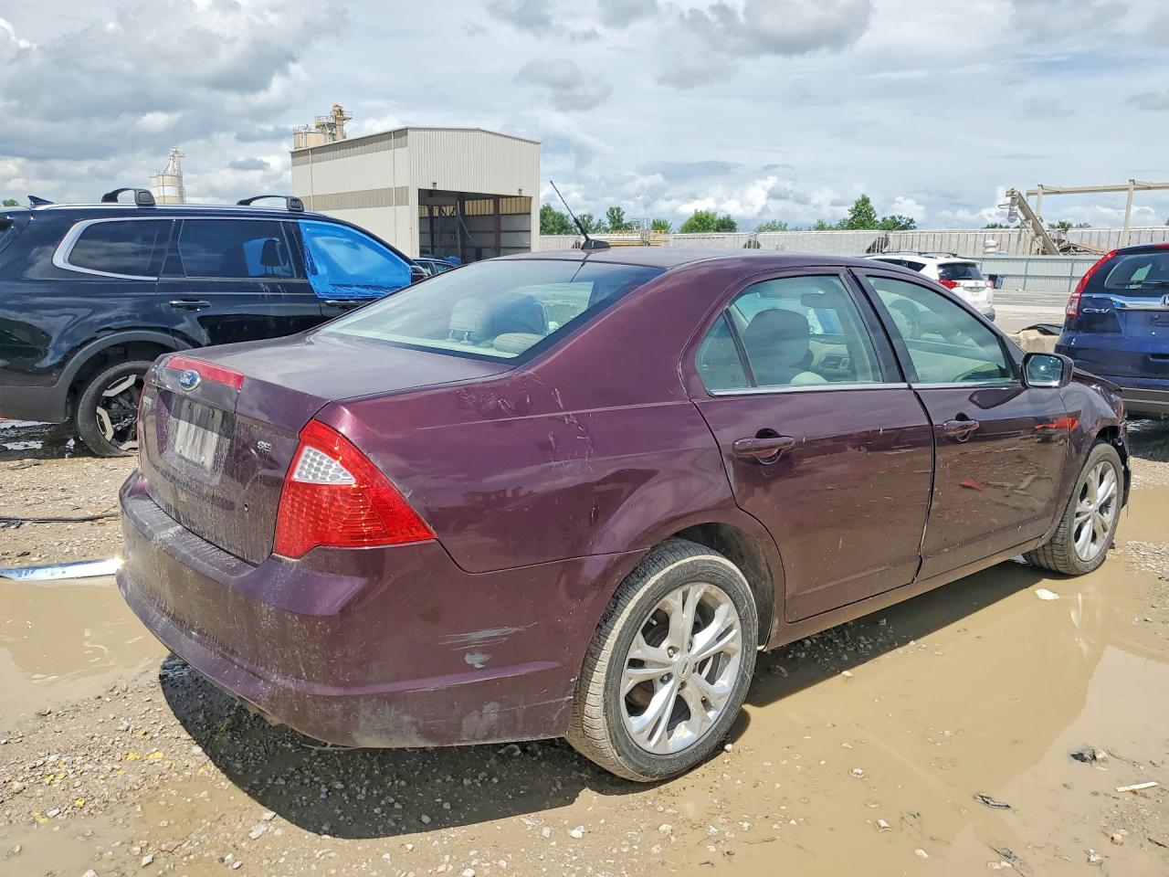 2012 FORD FUSION SE photo 5